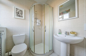 En suite- click for photo gallery